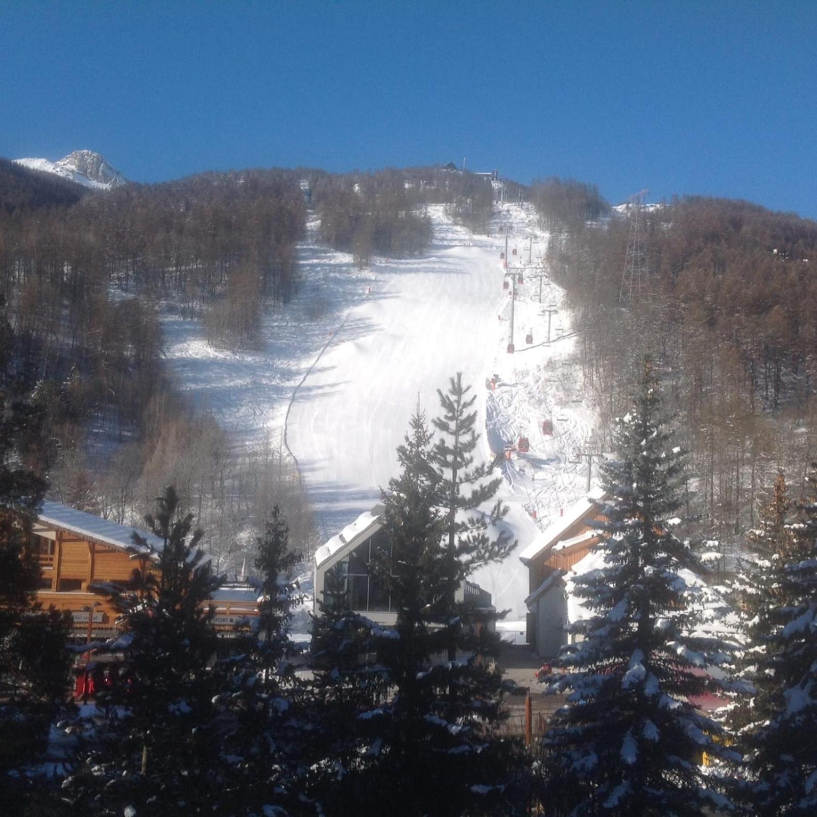 Apt Or Chalet Near The Slopes Saint Chaffrey Екстериор снимка